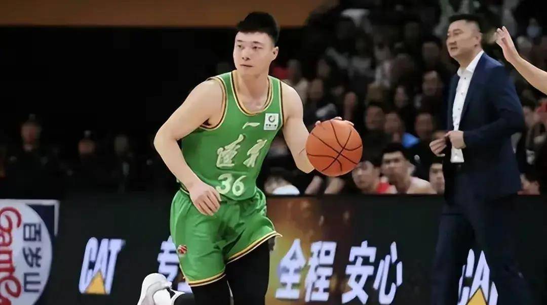 雷火电竞入驻-辽宁男篮迎来新主教练执教首秀