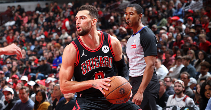 包含公牛客场击败老鹰，拉文轰分领队获胜的词条