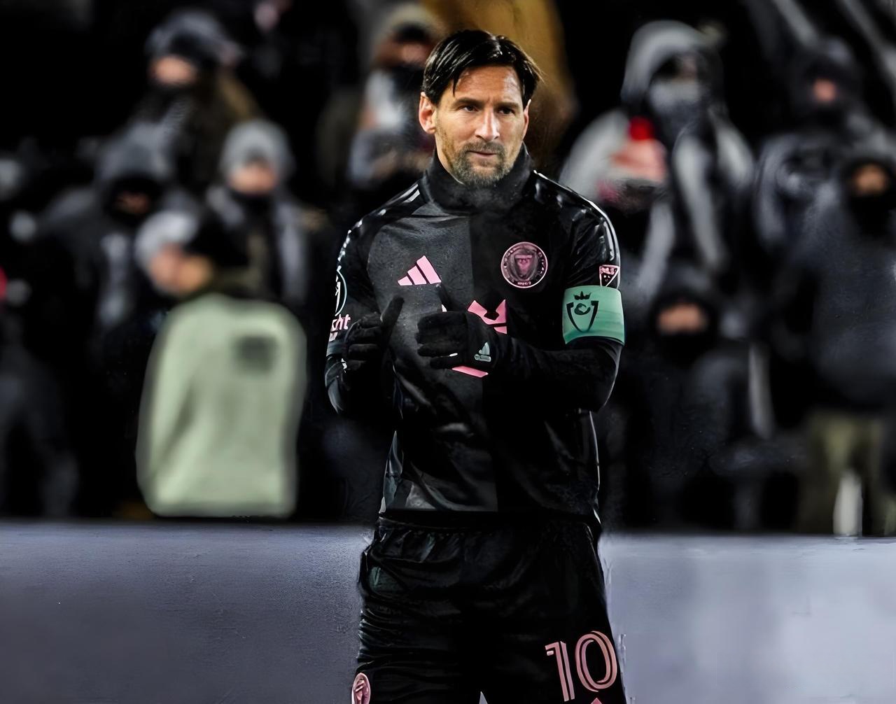 包含意大利力克MAD，梅西绝境下完成绝杀激烈交锋淘汰赛，留下经典瞬间的词条