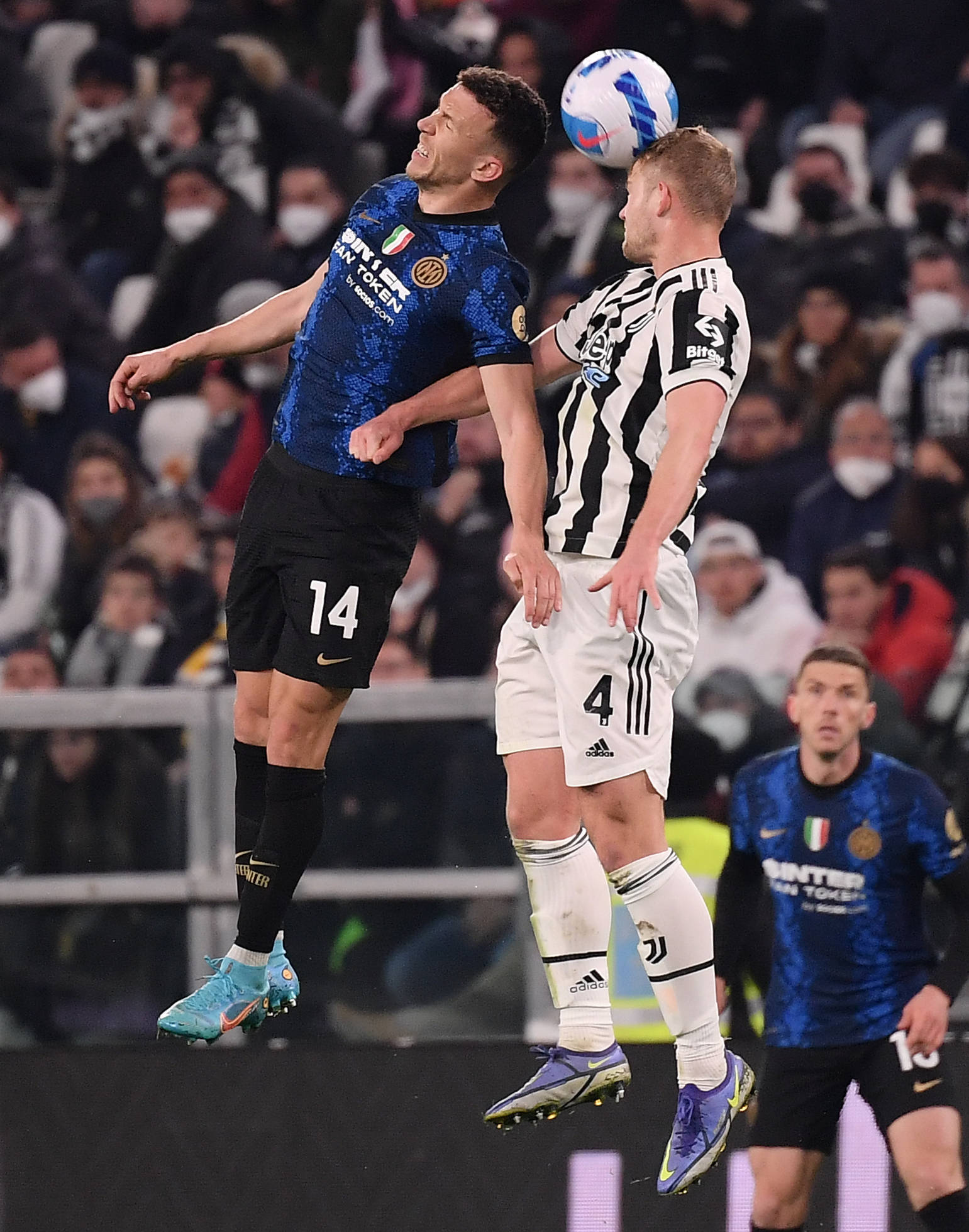 AC米兰对阵尤文图斯：豪门对决谁更胜一筹？的简单介绍