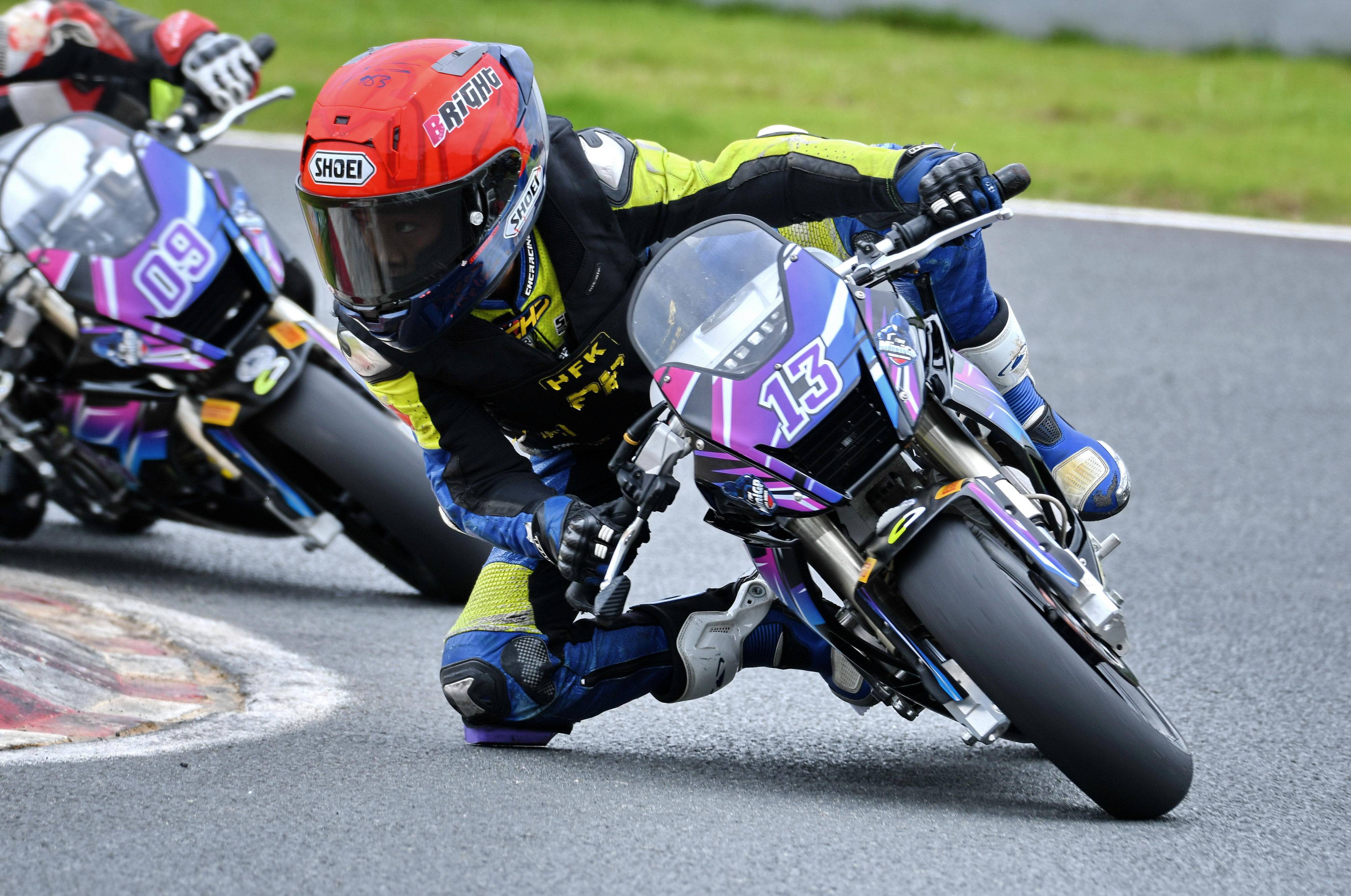 赛车总决赛即将打响，冠军归属成谜的简单介绍