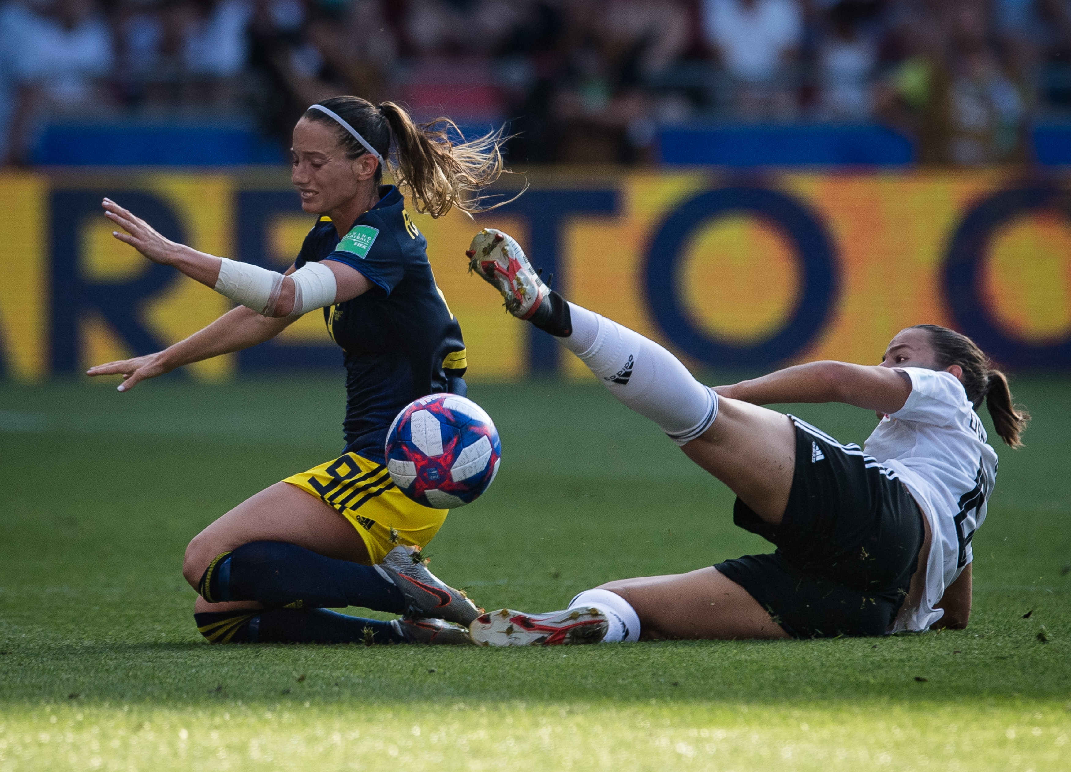 瑞典队碾压德国队，梁靖崑高光表现