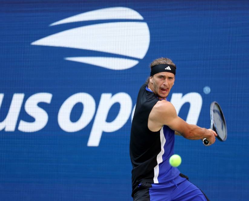 美网翻盘年终总决赛，兹维列夫统治全场