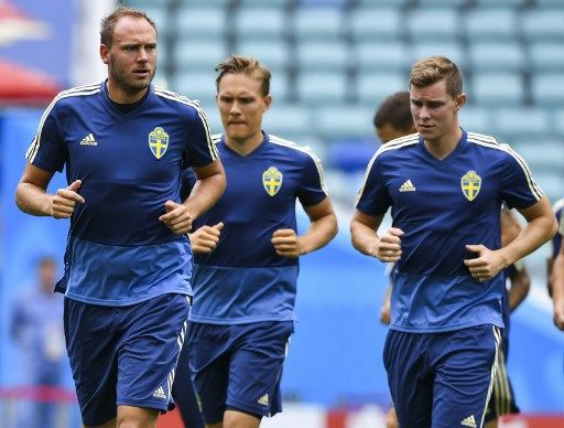 德国队碾压瑞典队，马龙点燃赛场