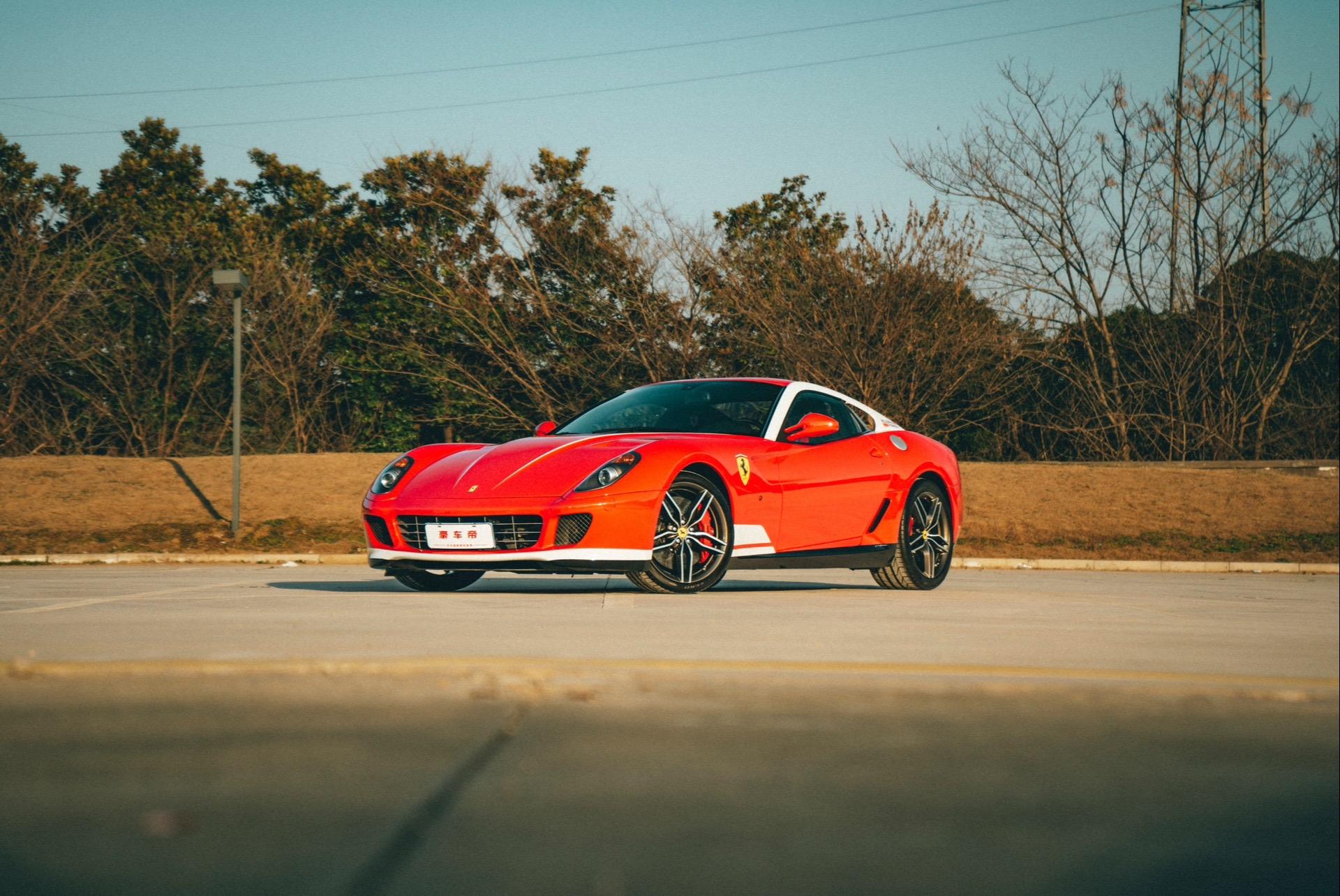 法拉利逆转红牛车队，阿隆索惊艳四座